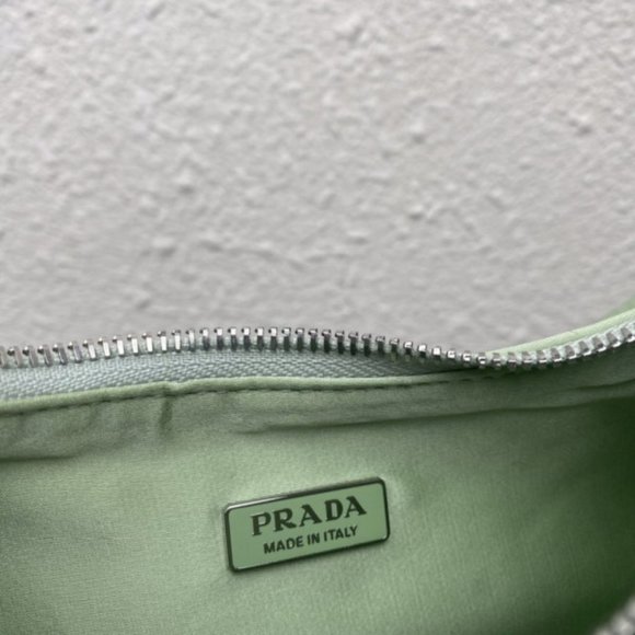 Prada Re-Edition 2005 Satin Bag With Crystals - Picture 5 of 6